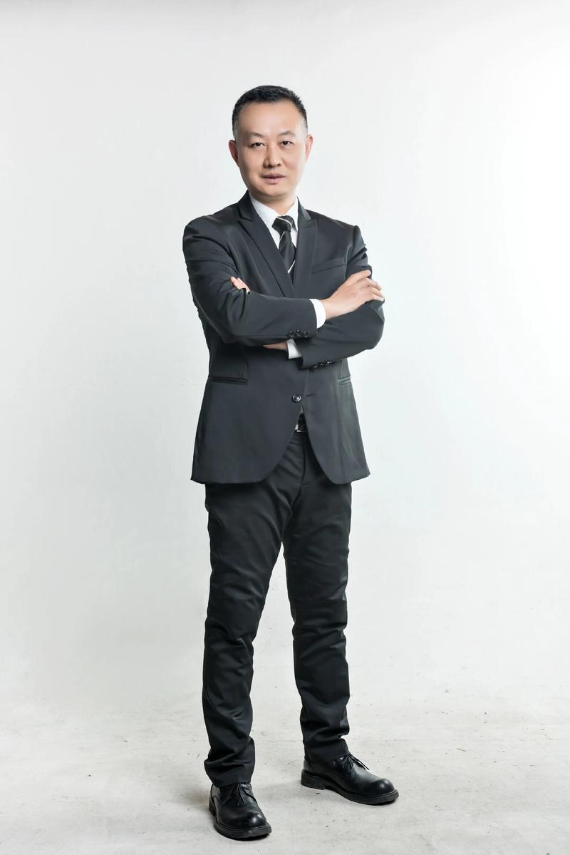 蒋晓宇 创始人 & 执行董事